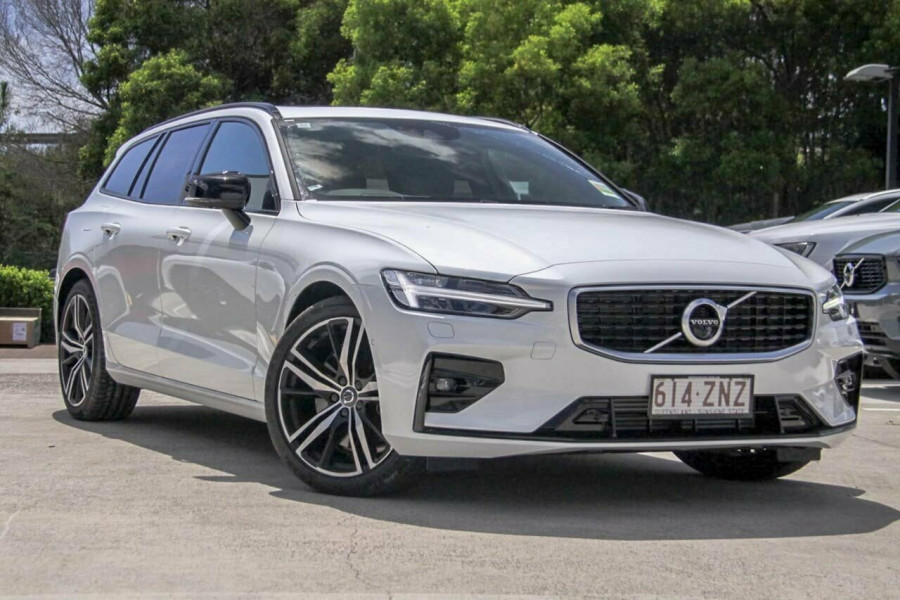 Demo 2019 Volvo V60 T5 R Design V10081   6761363225edd8bd742d37573152804 900 600 C 