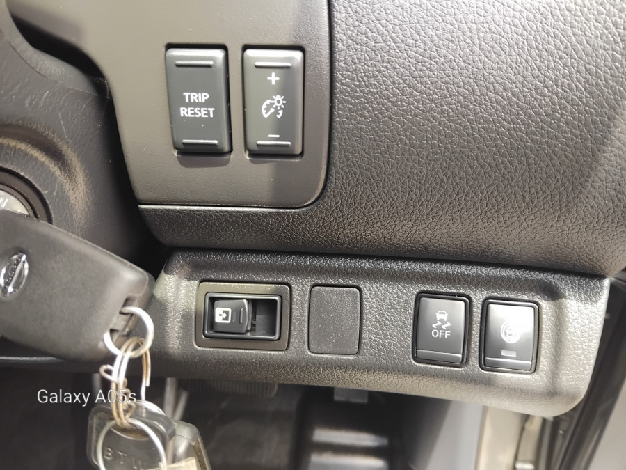 2023 Nissan Navara D23 ST Ute Image 25