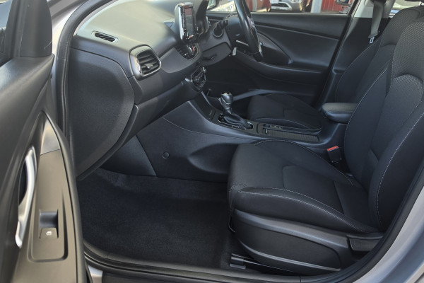 2020 MY21 Hyundai i30 PD.V4  Hatch Image 9
