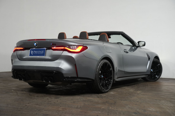 2023 BMW M4 Competition Convertible image 7