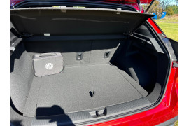 2024 MG MG4 MEH32 Essence 64 Hatch
