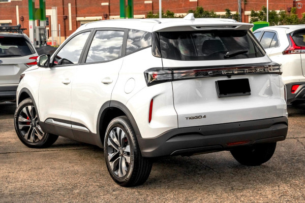2026 Chery Tiggo 4  Ultimate SUV Image 4
