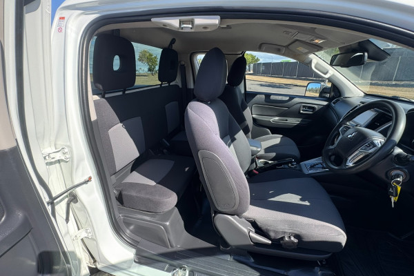 2022 MY23 Mitsubishi Triton MR GLX+ Ute Image 10