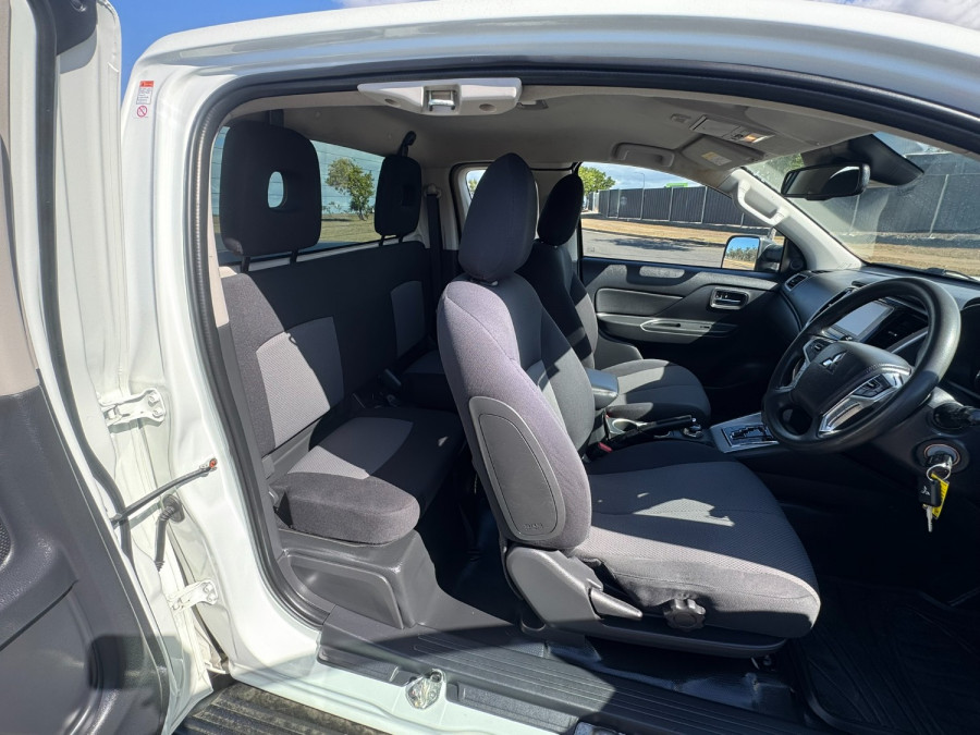 2022 MY23 Mitsubishi Triton MR GLX+ Ute Image 10