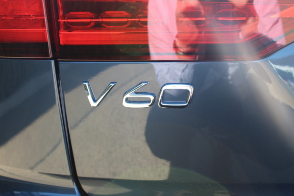 2019 MY20 Volvo V60 F-Series T5 Inscription Wagon Image 5