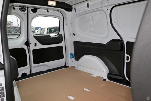 2025 Renault Kangoo XFK L2 Van Image 11
