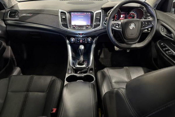 2016 Holden Commodore VF Series II SS Black Wagon Image 4