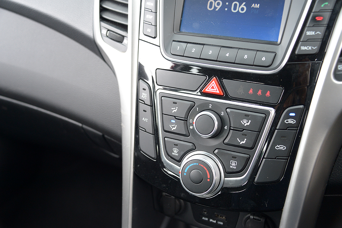 2014 Hyundai I30 GD2 ACTIVE Hatch Image 12