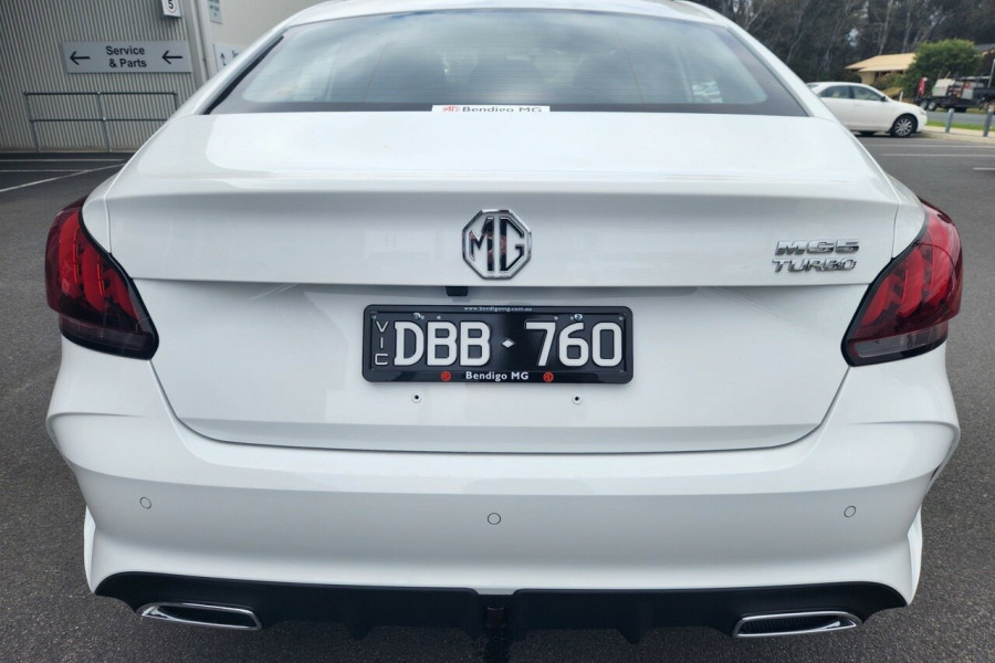 2024 MG MG5 AP32 Essence Sedan Image 6