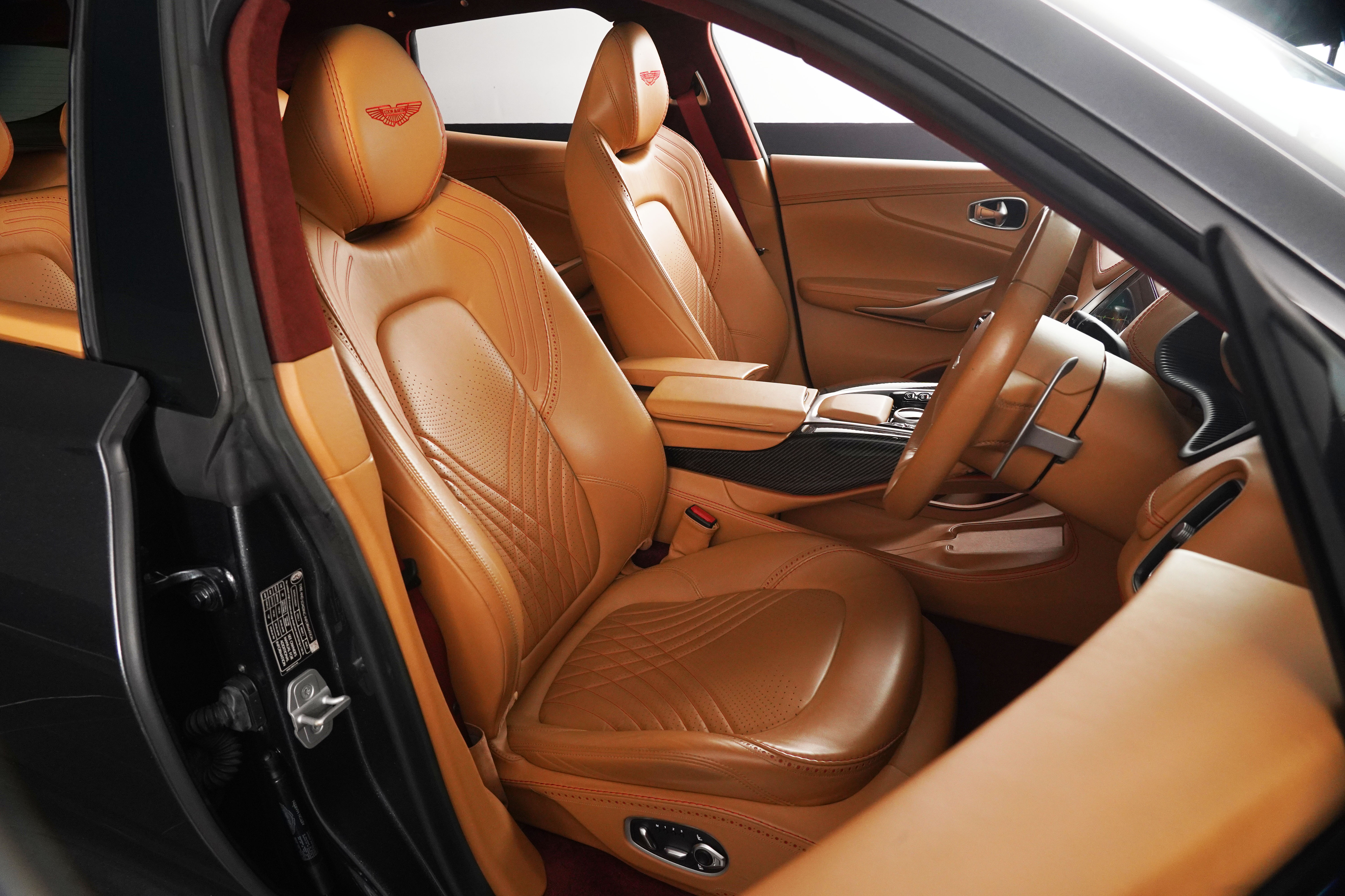 2021 Aston Martin DBX 1913 Edition SUV Image 38