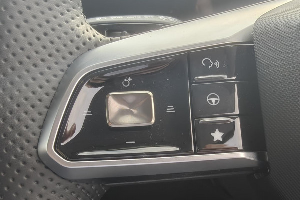 2026 MY25 MG HS AS33 Vibe SUV Image 9
