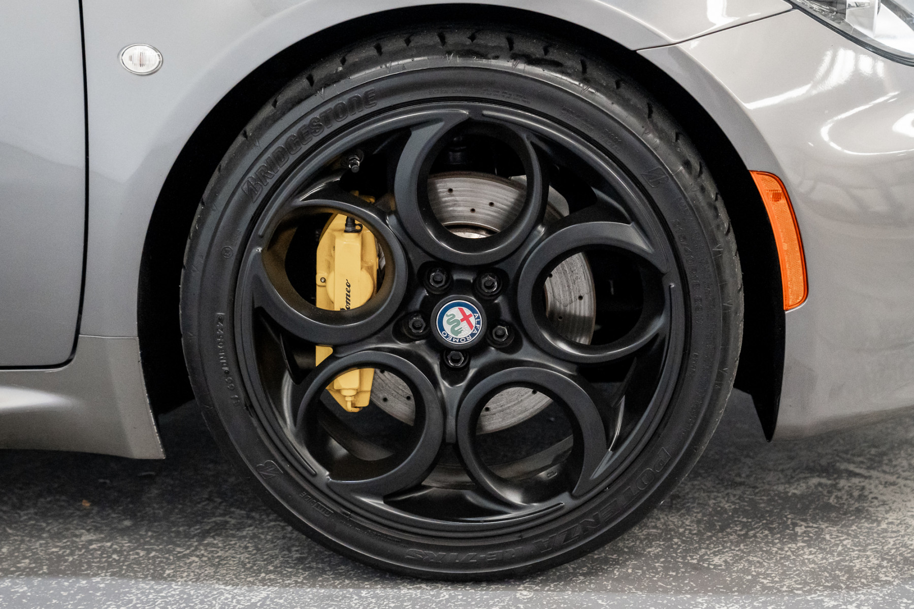 2016 Alfa Romeo 4c Spyder Convertible Image 18