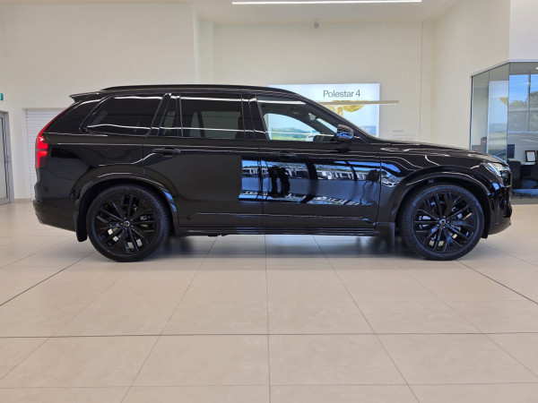 2026 Volvo XC90 L Series  Black Edition SUV image 6