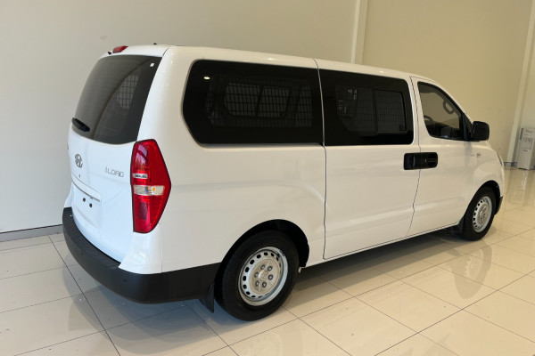 2017 Hyundai iLoad TQ3-V Series II  Van