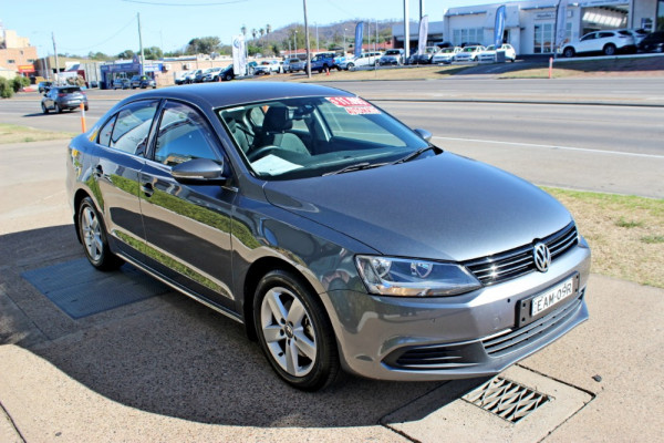 2012 MY13 Volkswagen Jetta 1B  103TDI 103TDI - Comfortline Sedan Image 4