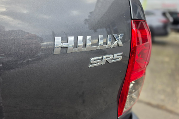 2019 Toyota HiLux  SR5 Dual Cab Ute Image 11