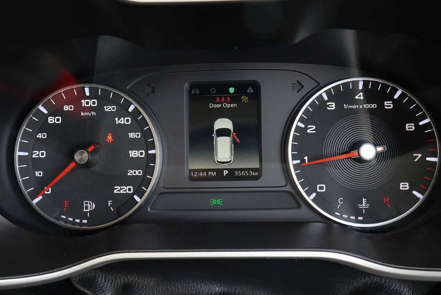 2023 MG ZST Excite SUV Image 13