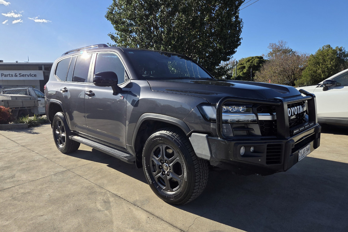 2022 Toyota LandCruiser FJA300R GR Sport SUV