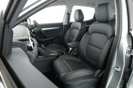 2025 MG ZST S13 Vibe SUV