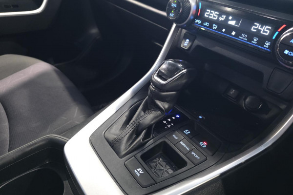 2020 MY21 Toyota RAV4 AXAH52R GXL SUV Image 24