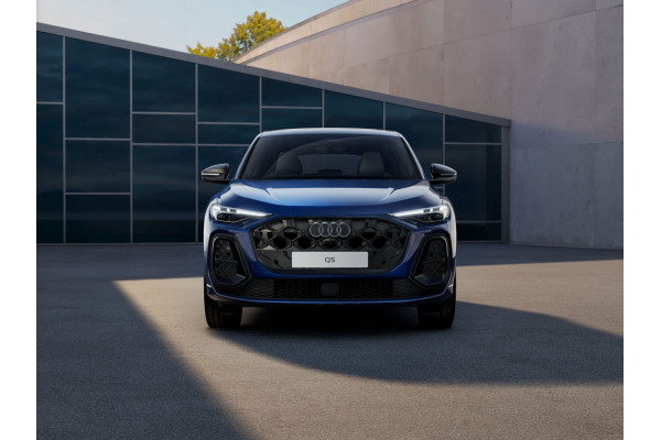 2026 MY25 Audi Q5 GU e-hybrid 270kW Hatch Image 2
