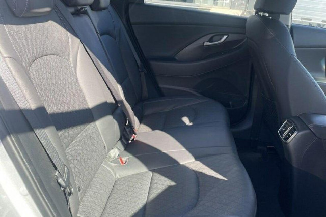 2017 MY18 Hyundai i30 PD Elite Hatch Image 12