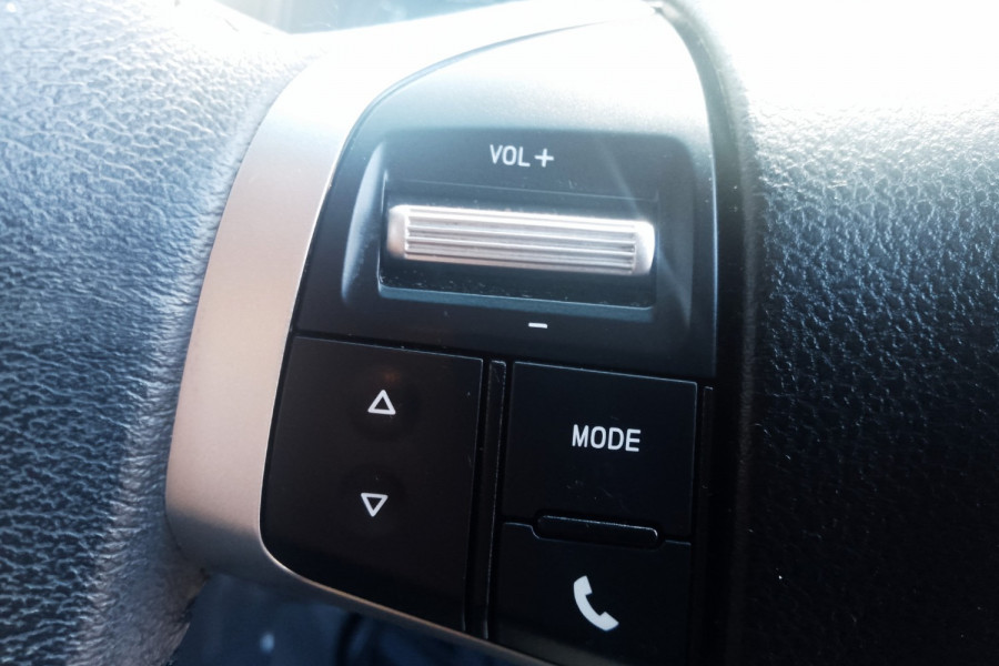 2020 MY19 Isuzu D-MAX TF SX High Ride Cab Chassis Image 19