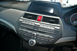 2010 Honda Accord 8th Gen MY10 Limited Edition Sedan