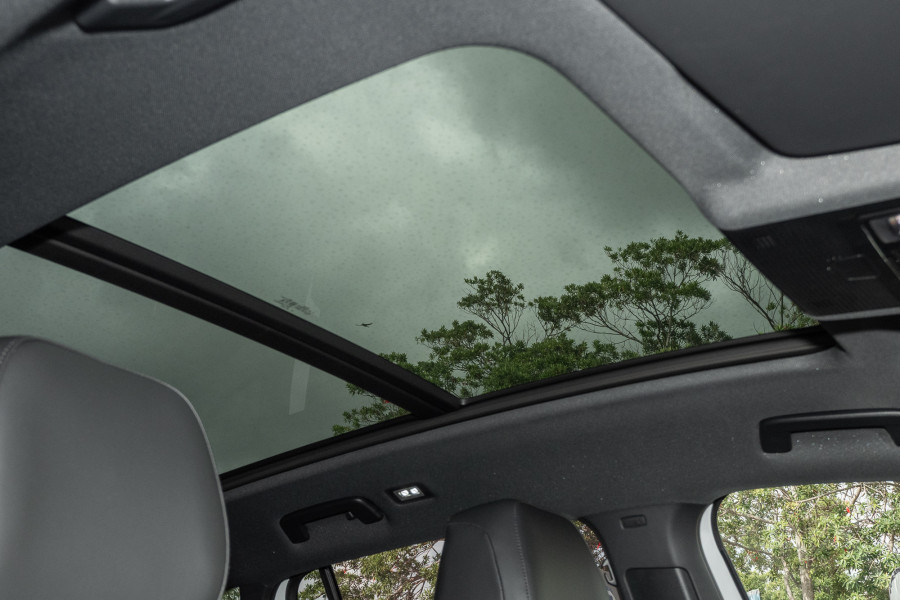 2026 Volkswagen Tiguan CT 195TSI R-Line SUV Image 18