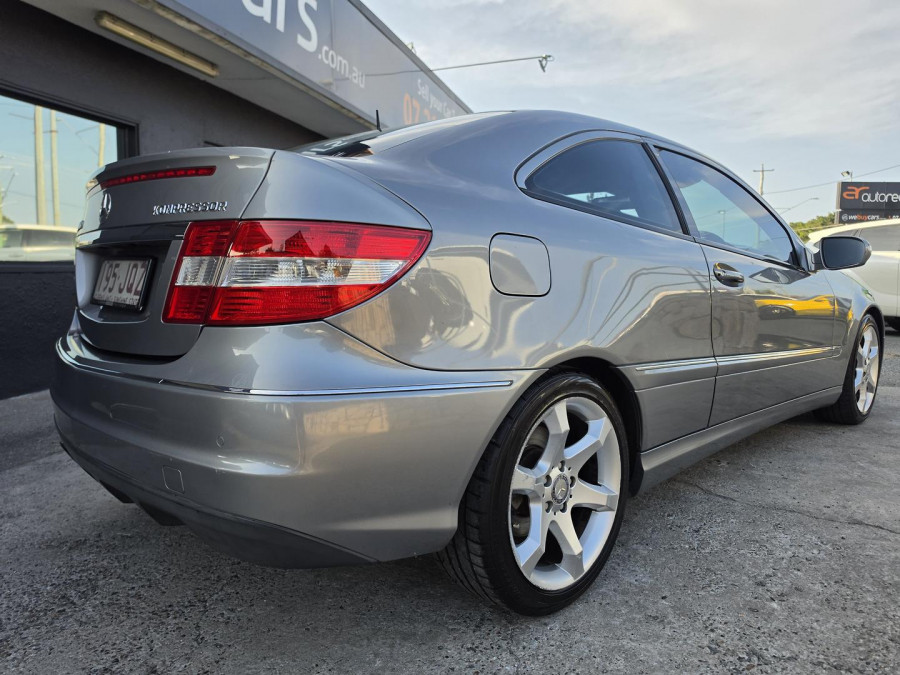2010 Mercedes-Benz CLA-Class CL203 CLC200 Kompressor Coupe Image 7