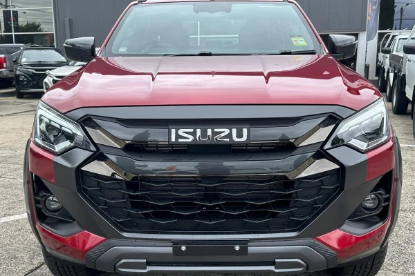 2026 MY25.5 Isuzu D-MAX RG X-TERRAIN Ute Image 2