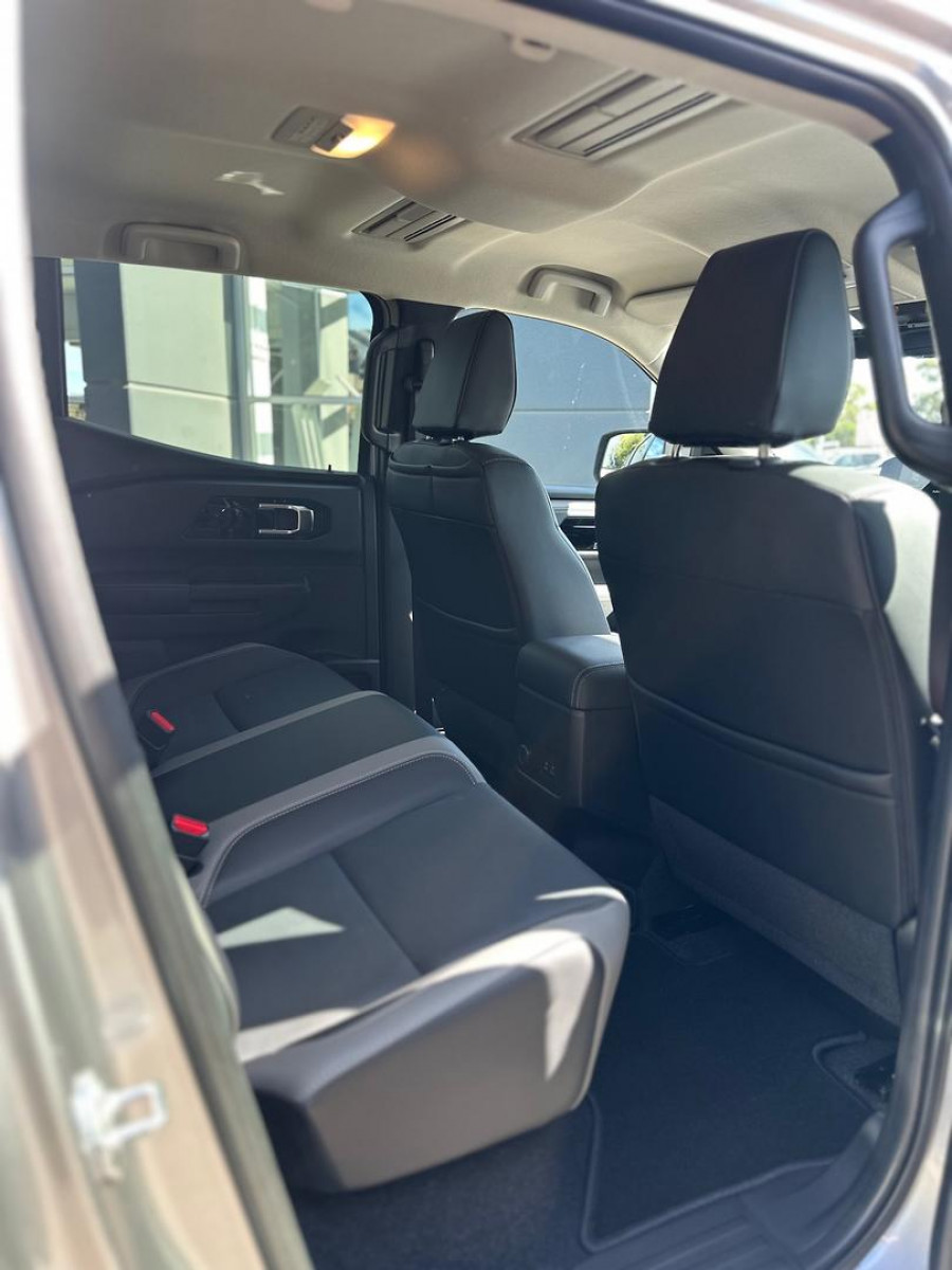 2026 Nissan Navara D27 ST-X Ute Image 21