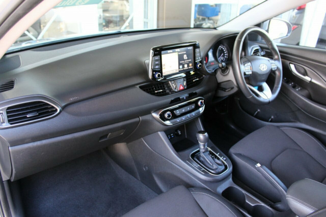 2019 Hyundai i30 PD2 MY19 Active Hatchback Mobile Image 17