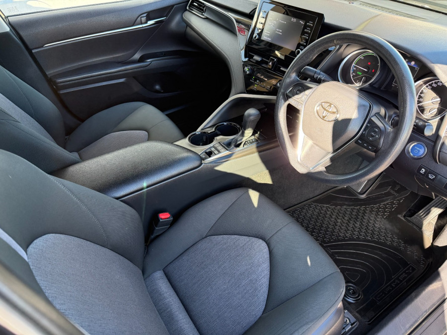 2022 Toyota Camry Hybrid AXVH70R Ascent Sedan Image 9