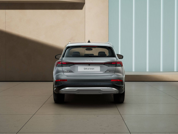 2025 MY24 Audi Q4 e-tron F4 45 SUV image 7
