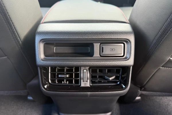 2026 Isuzu D-MAX RG X-TERRAIN Ute Image 13