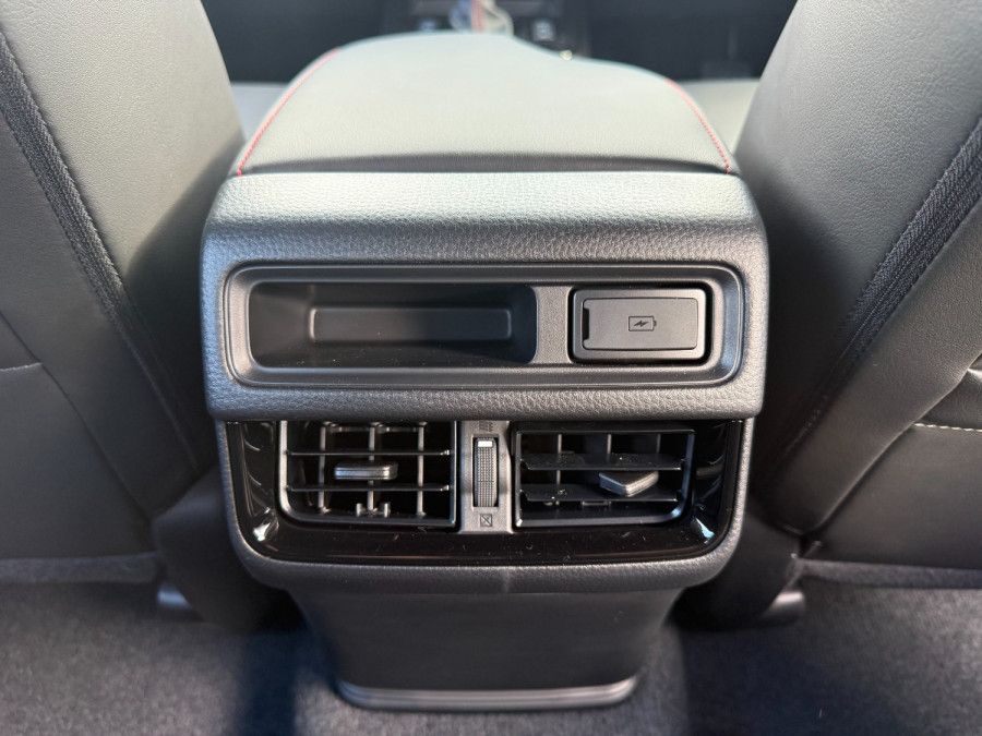 2026 Isuzu D-MAX RG X-TERRAIN Ute Image 13