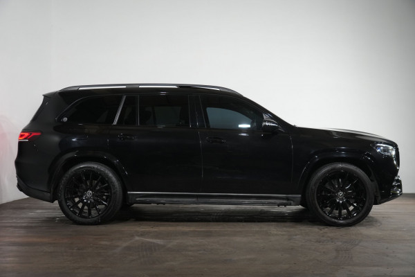 2023 Mercedes-Benz GLS-Class GLS400 d SUV image 4