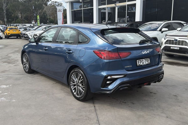 2021 MY1  Kia Cerato BD Sport+ Hatch Image 7