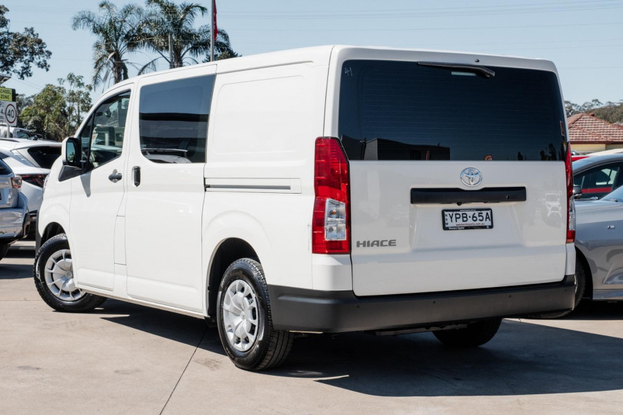 2024 Toyota HiAce GDH300R  Van Image 2
