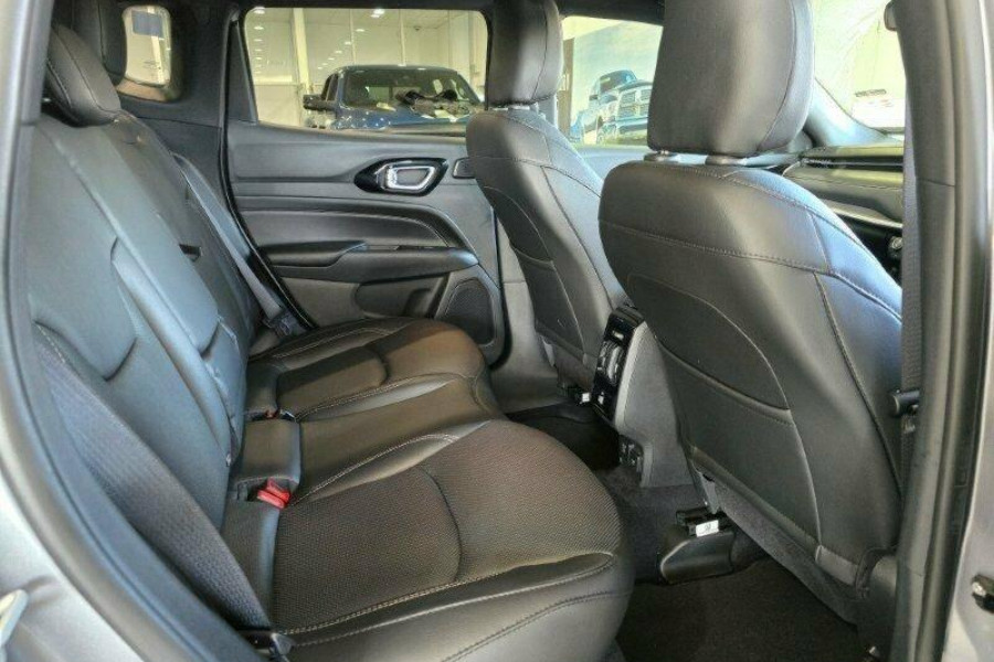 2023 Jeep Compass M6 S-Limited SUV Image 13