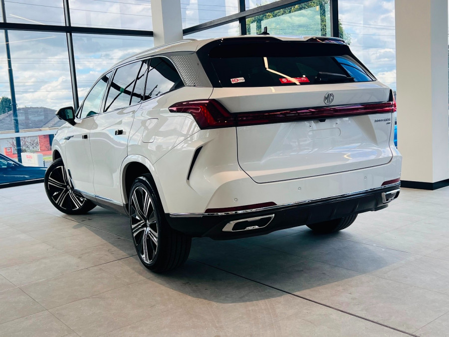 2026 MY25 MG QS IS31 Essence SUV Image 2