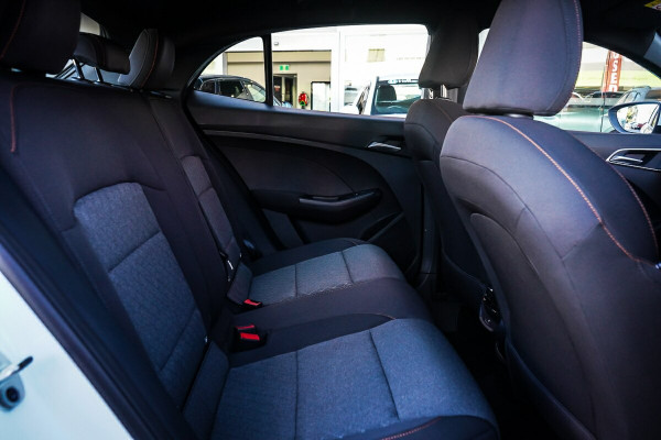 2024 MY24.5 MG MG3 ZP22 Excite Hatch Image 2