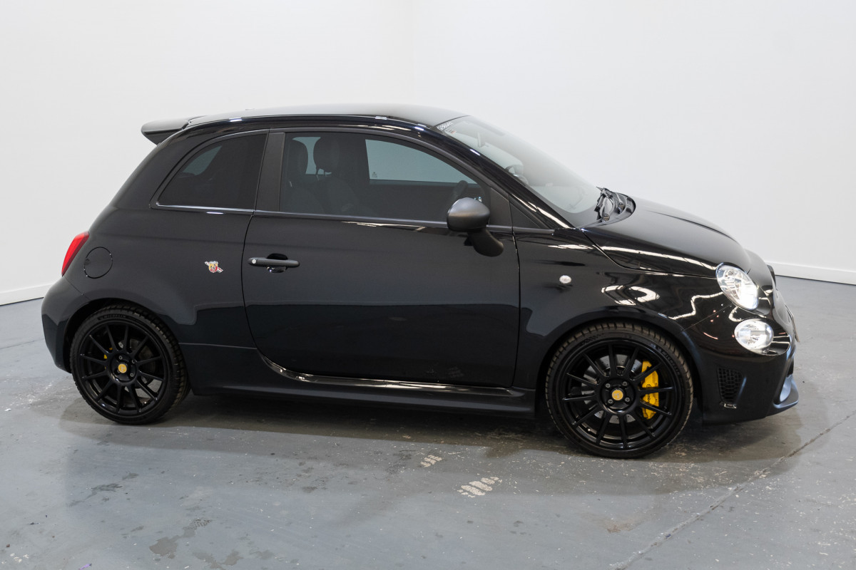 2023 Abarth 695 Competizione Hatch