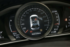 2018 Volvo V40 M Series D4 Inscription Hatchback