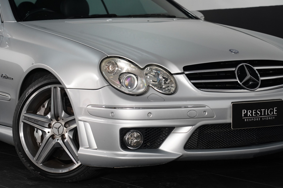 2007 Mercedes-Benz Clk63 Amg Coupe Image 2