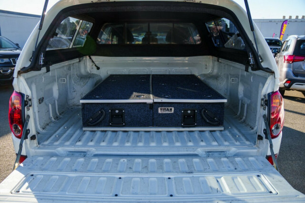 2013 MY14 Mitsubishi Triton MN GLX Ute Image 8