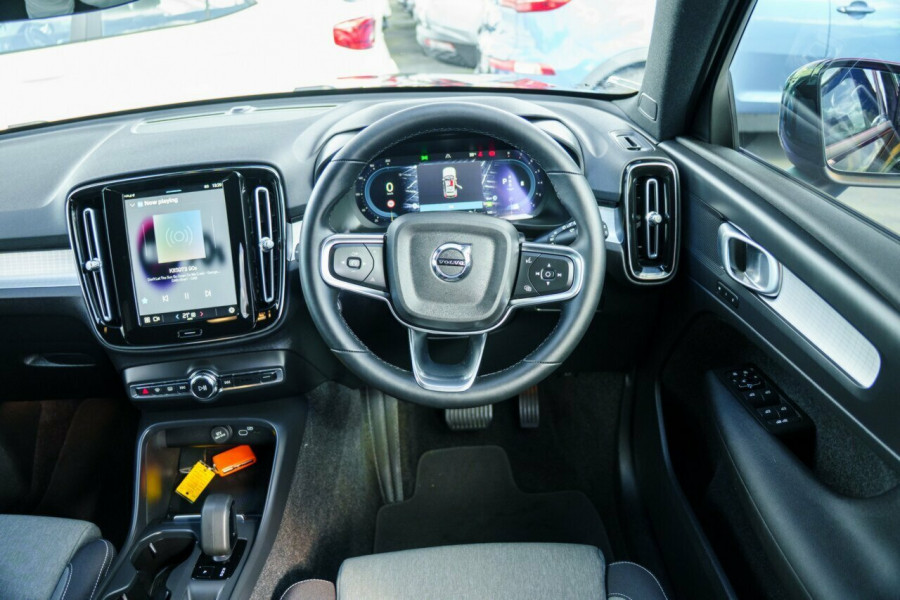 2022 MY23 Volvo XC40 XZ Ultimate B4 Bright SUV Image 11