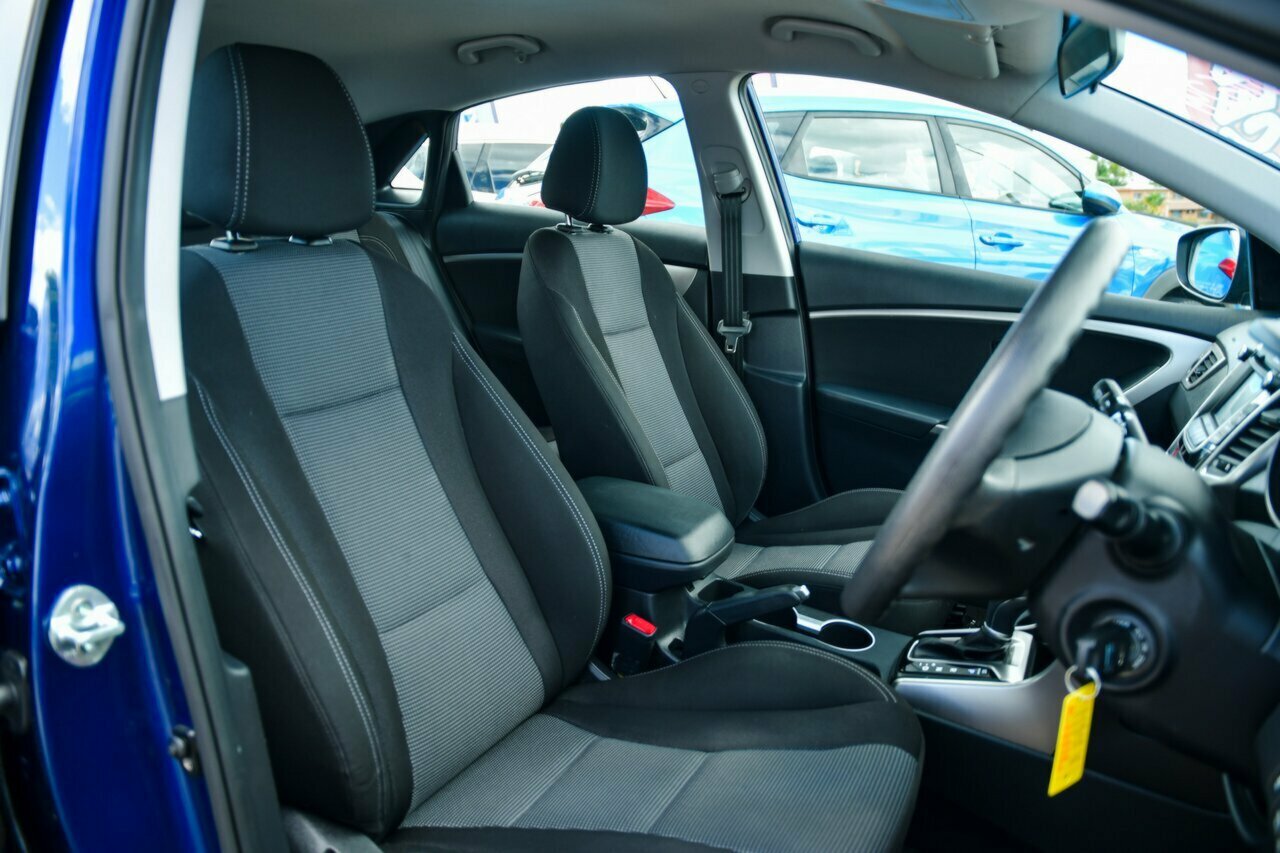 2013 Hyundai i30 GD Active Hatch Image 14