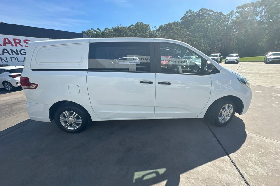 2020 MY21 LDV G10 SV7C + Van Image 16